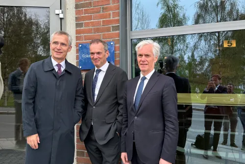 Jens Stoltenberg, Kjetil Houg og Bjørn Østbø, foto